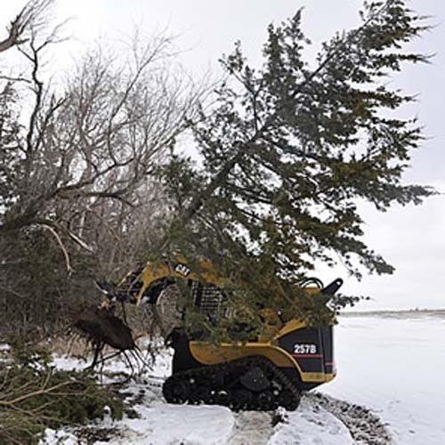 Tree & Post Puller - 1/4" to 8" Diameter - 4,000 lbs Cap - Tractors - Skid Steer