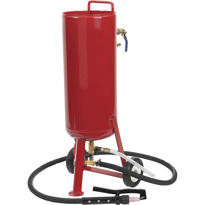 Soda & Abrasive Blaster - 6.7 Gallons Cap - Industrial - 15 CFM - Gun & Hose