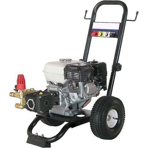 2,700 PSI Pressure Washer - 6.5 HP - Honda GX Engine with Comet Pump LWD-K3025GS